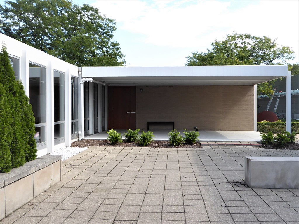 Elmhurst, IL, Elmhurst Art Museum, McCormick House, 1952 (Architect