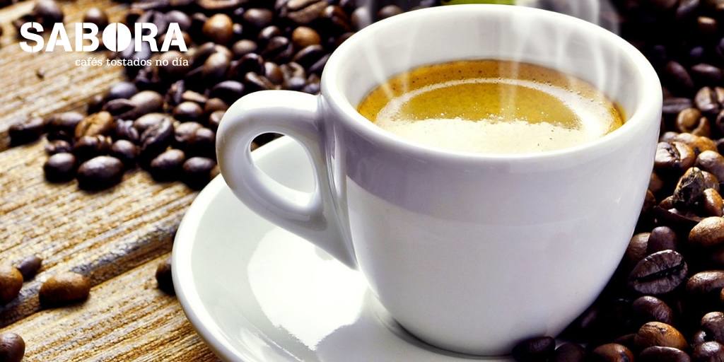 Qué es un expreso en el mundo del café SABORA Cafés Tostados no día