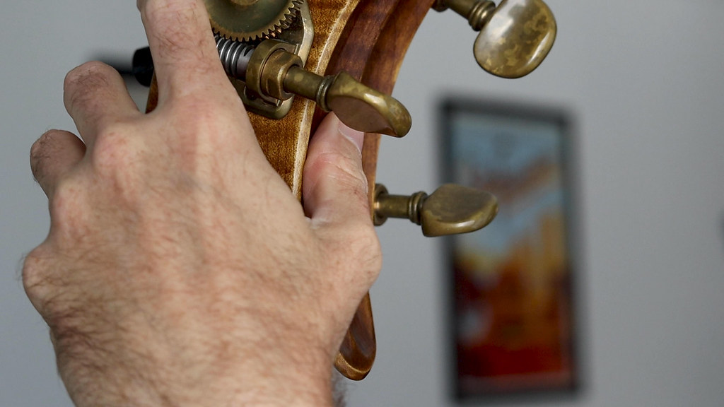 What are double bass extensions and how do they work? Double Bass HQ