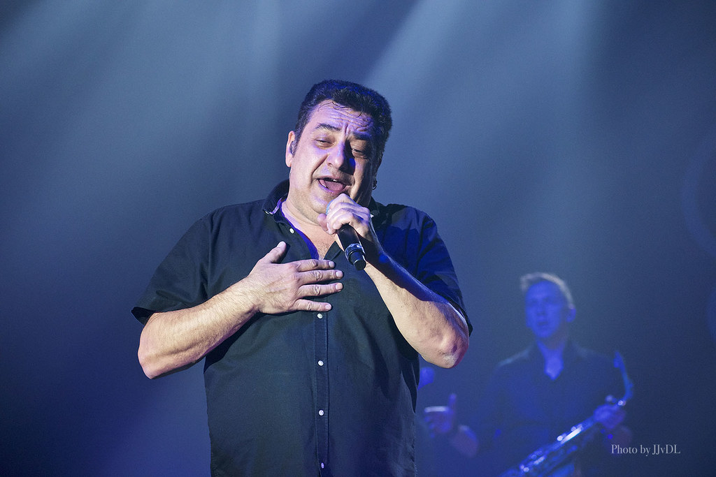 UB40 UB40 live in Clive IA, USA. September 17, 2019 BadEkko Flickr