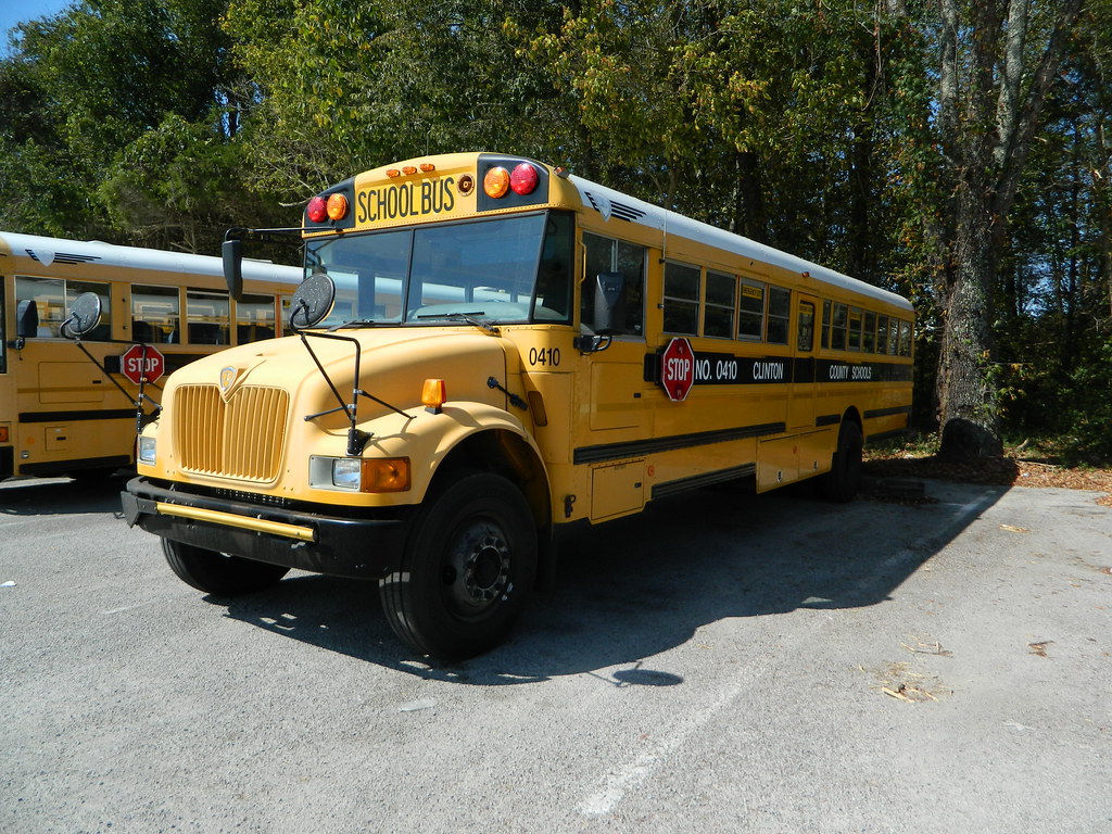 Clinton County Schools 0410 Bus lot Albany, KY Cincinnati NKY