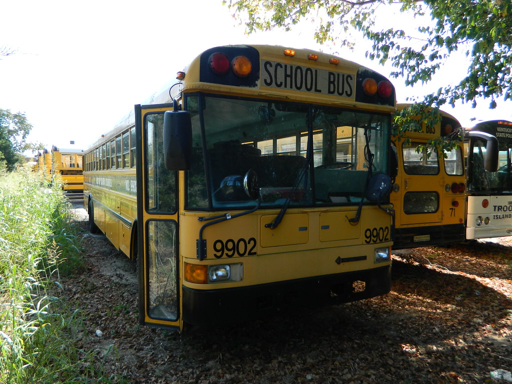 Clinton County Schools 9902 Bus lot Albany, KY Cincinnati NKY