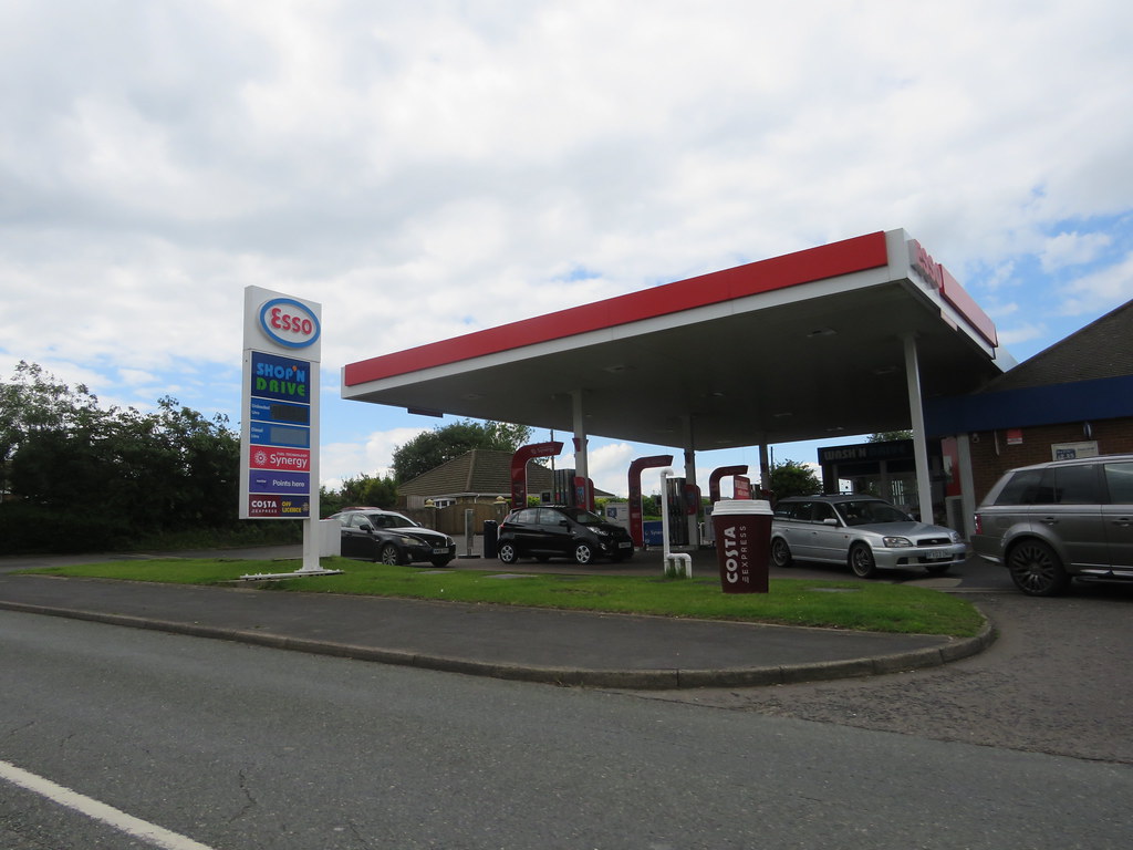 Esso Derby Road, Swanwick, Alfreton, Derbyshire 1 Flickr