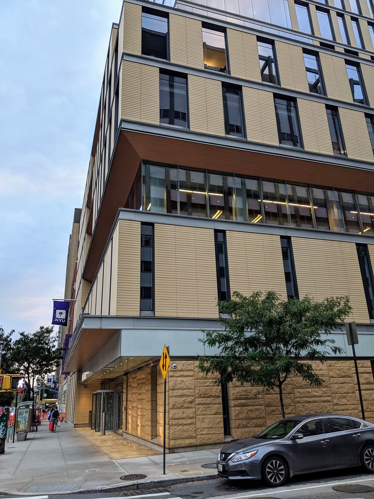 433 First Avenue NYU building that houses schools of nursi… Flickr