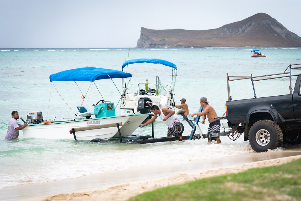 Hawaiian Electric at the annual Waimanalo Boat Ramp Papio … Flickr