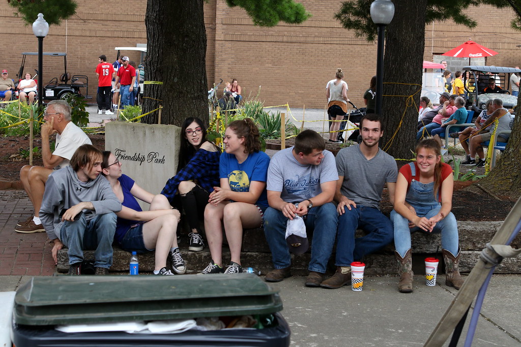 "Persimmon Festival" — Mitchell, Indiana, USA The 2019 Per… Flickr