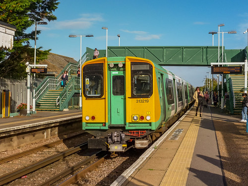 313219 Southern Coastway Angmering 26.09.19 Paul Smith Flickr