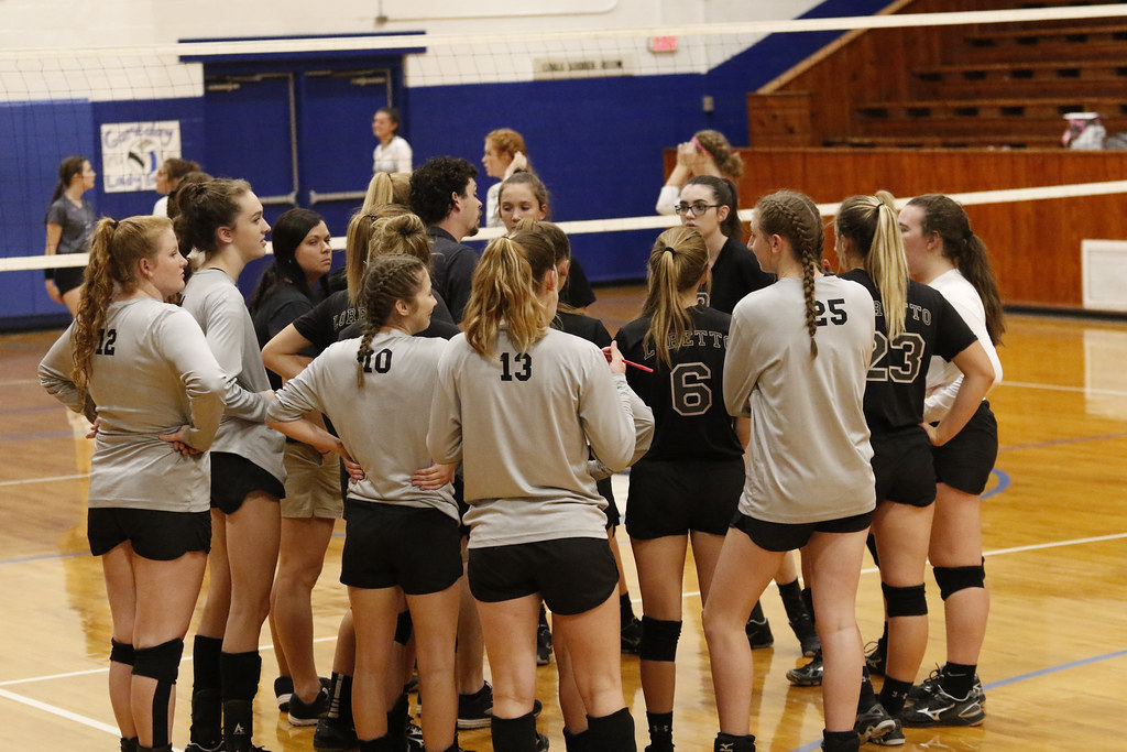 Loretto at Summertown Volleyball 9/26/19 Flickr