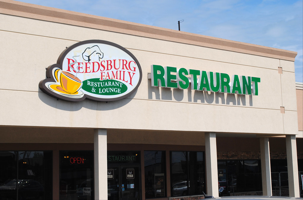 Reedsburg Family Restaurant Reedsburg, Wisconsin Cragin Spring Flickr