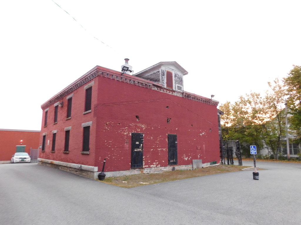(Old) Orleans County Jail Newport, Vermont The brick jail … Flickr