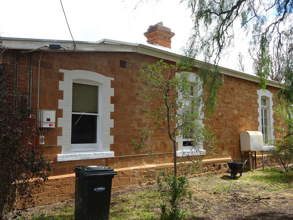 Wirrabara. Side view of the original state school built in… Flickr