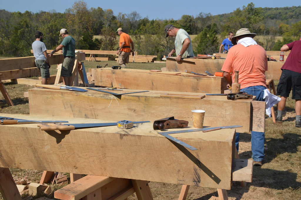 Timber_Fram_10_1 (3) Timber Framers Guild workers on Monda… Flickr