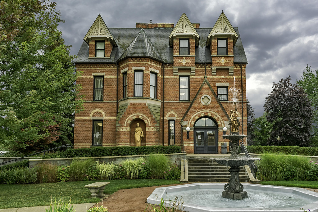 Historic Sage Library in Bay City, Michigan The Sage Libra… Flickr