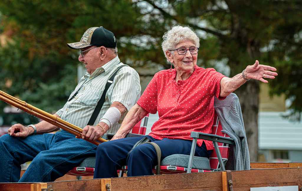 A Wave to You and You 2019 Labor Day Parade Wagner, South … Flickr