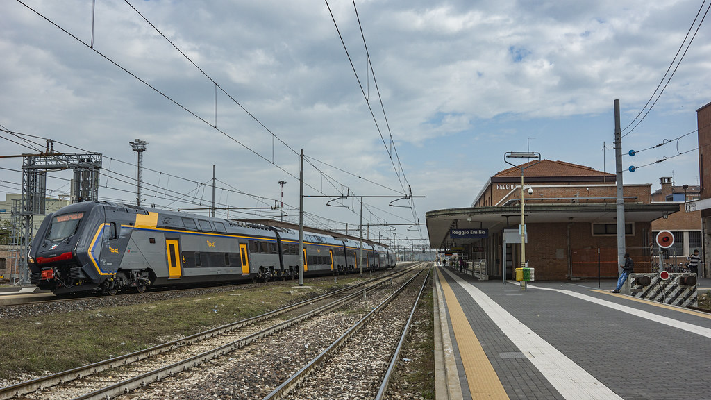 Rock ETR 521012 R 2282 Bologna Centrale Milano Centrale… Flickr