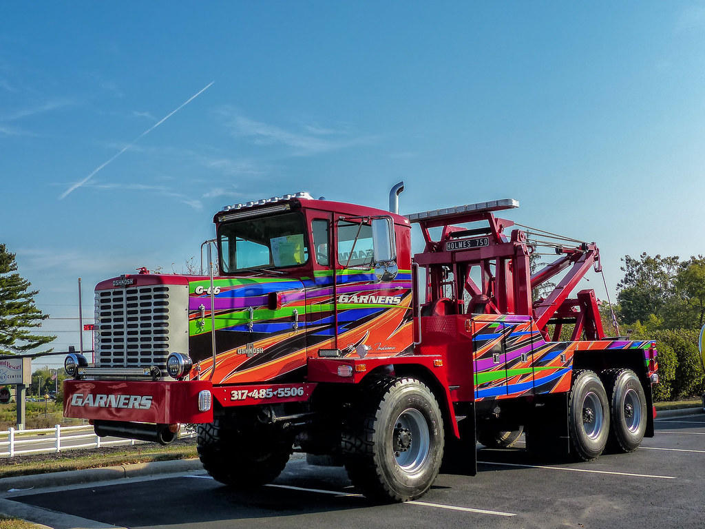 Garners' Oshkosh Tow Truck Taken at the Midwest Regional T… Flickr