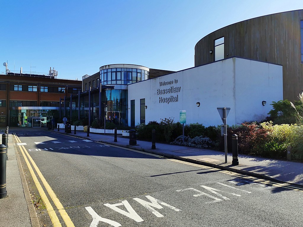 Bassetlaw Hospital, Worksop on a Nice Sunny Day! Bassetlaw… Flickr