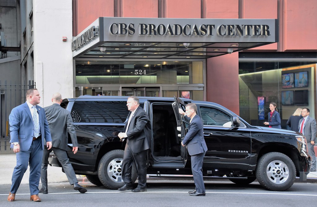 DSS special agents provide security for the DSS motorcade … Flickr