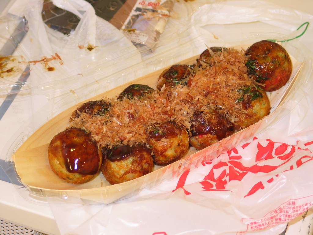 takoyaki deep fried octopus balls / tonkatsu sauce / mayo … Flickr