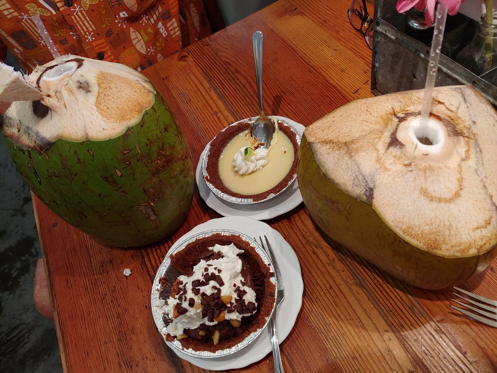 43 Leoda's Kitchen & Pie Shop, Maui Martha Flickr