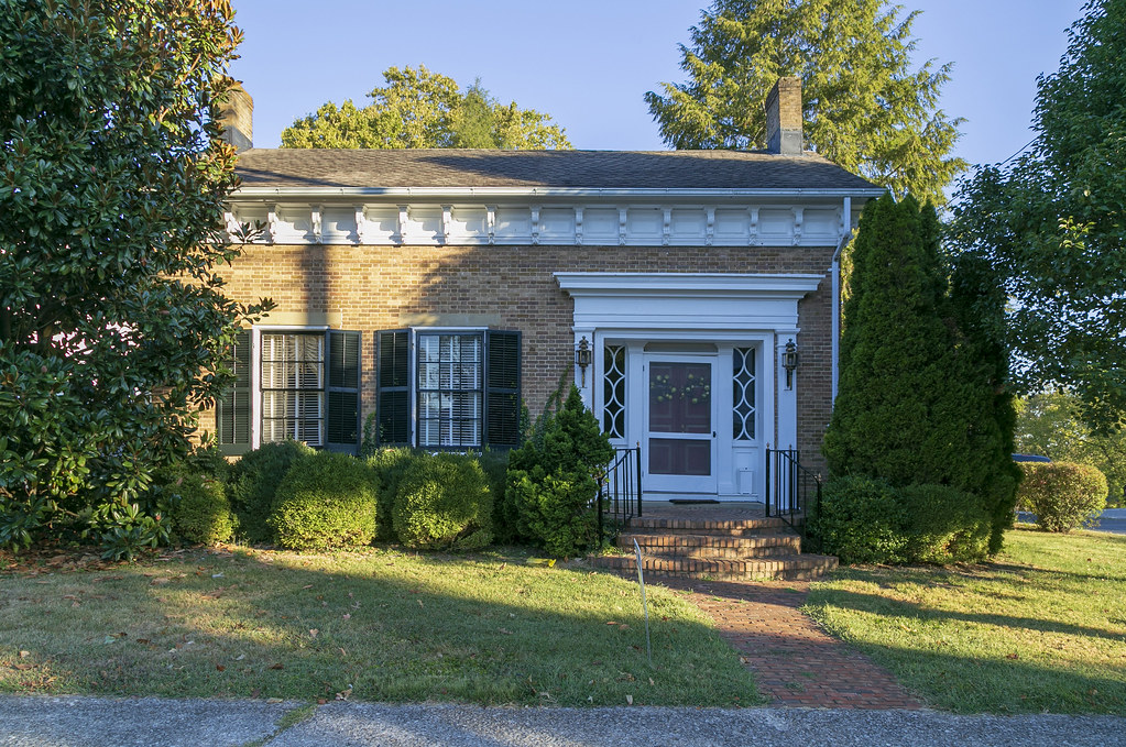 Dougherty House — Owingsville, Kentucky Christopher Riley Flickr