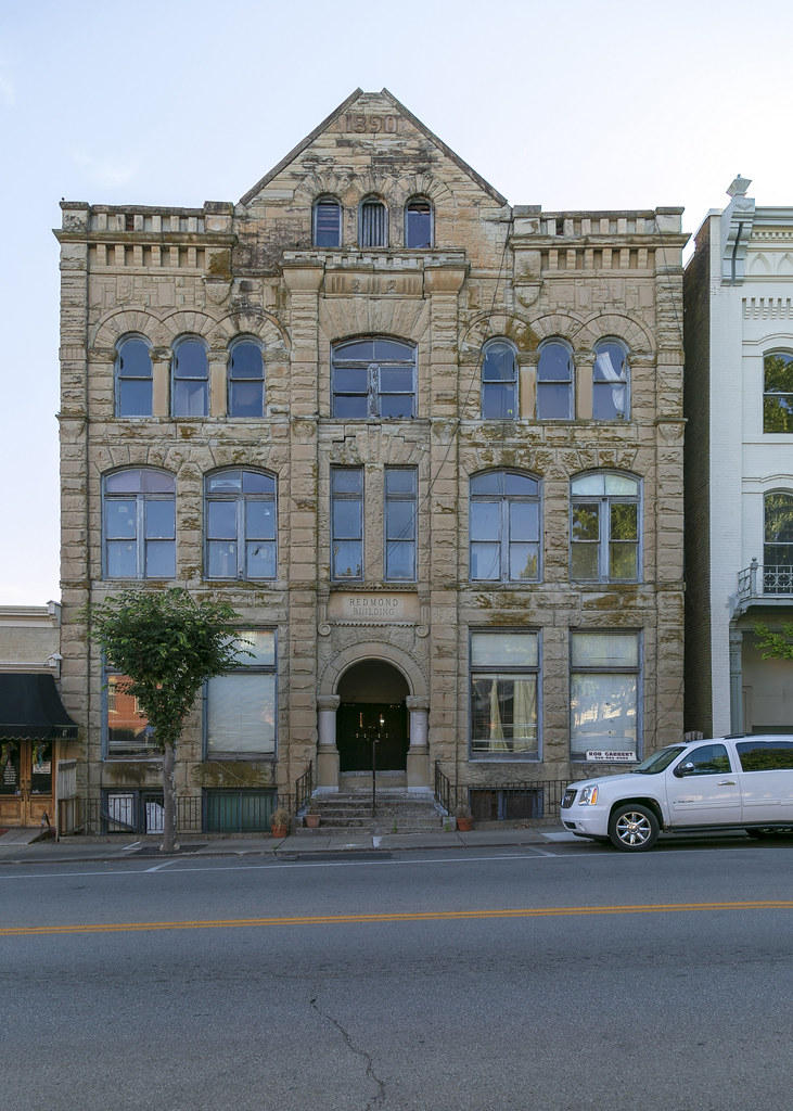 Redmond Building — Mount Sterling, Kentucky Christopher Riley Flickr