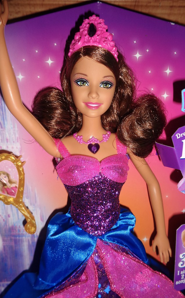 Barbie The Diamond Castle Princess Liana Doll Sings AFRICAN AMERICAN