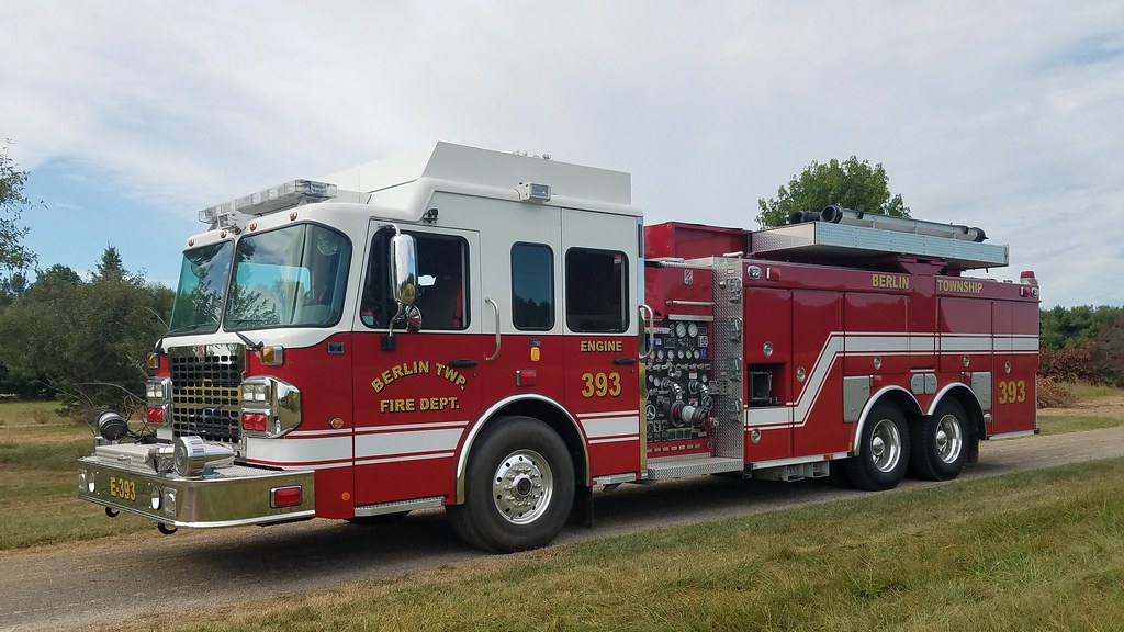 Engine 393 Berlin Township, Ohio Fire Department Engine 39… Flickr