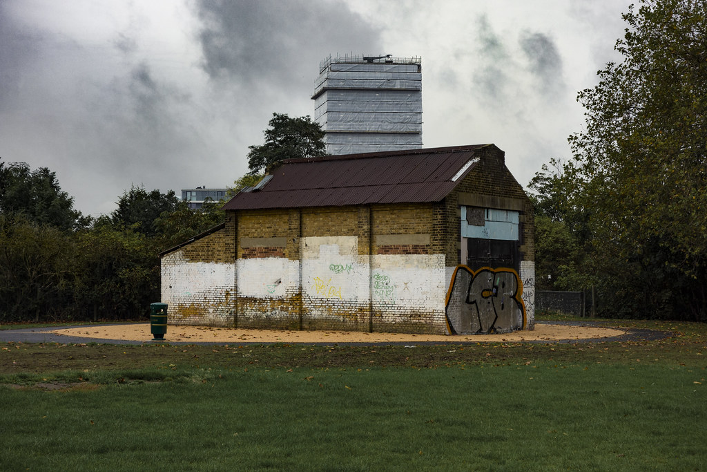 Montrose Park, Colindale Simon Flickr