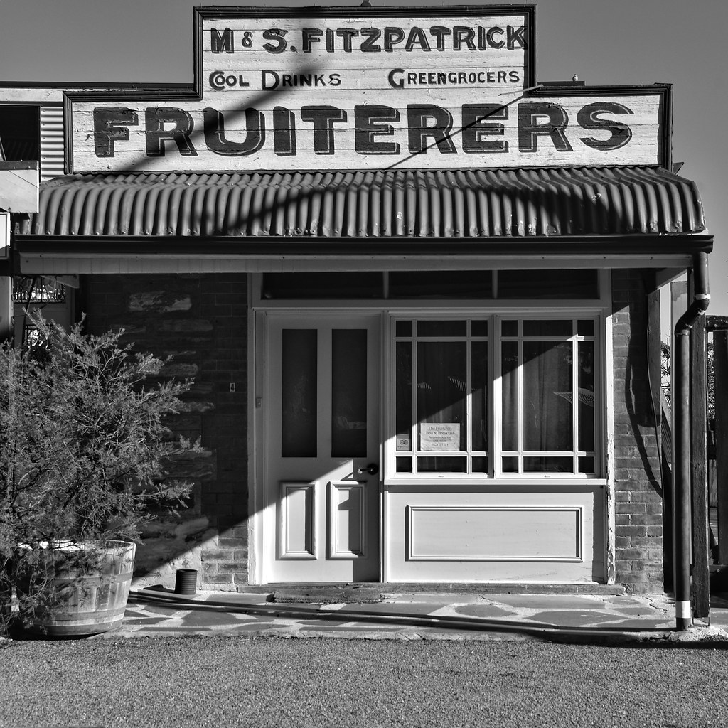 What is a fruiterer? | Oh, you have to be a bit old now to r… | Flickr