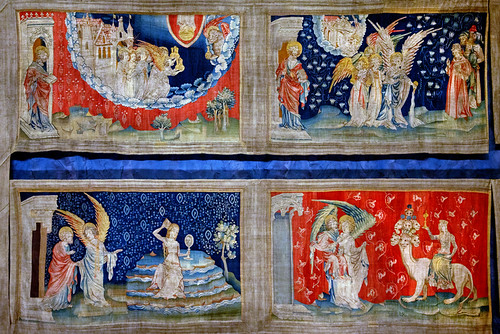 Apocalypse Tapestry, Angers. En haut à gauche Les anges … Flickr