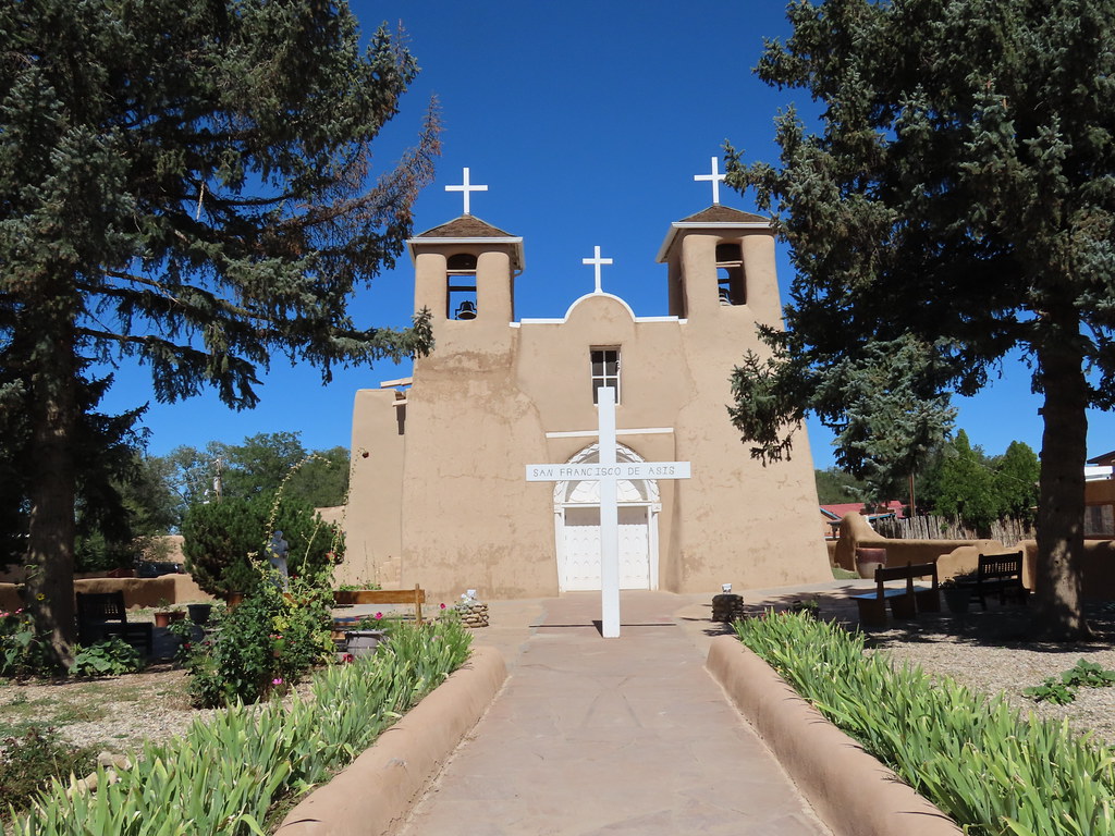Scenes Taos St Francis of Assisi Church NM (1) Pamela Gunn Flickr