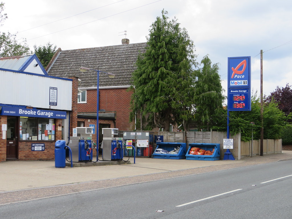 Pace Brooke Garage, Norwich Road, Brooke, Norfolk 1 Flickr