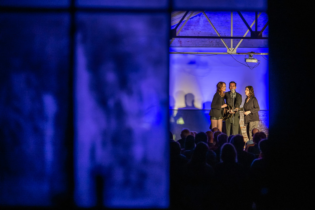 J 19 03703 KAR_6576 l'avenir lier Flickr