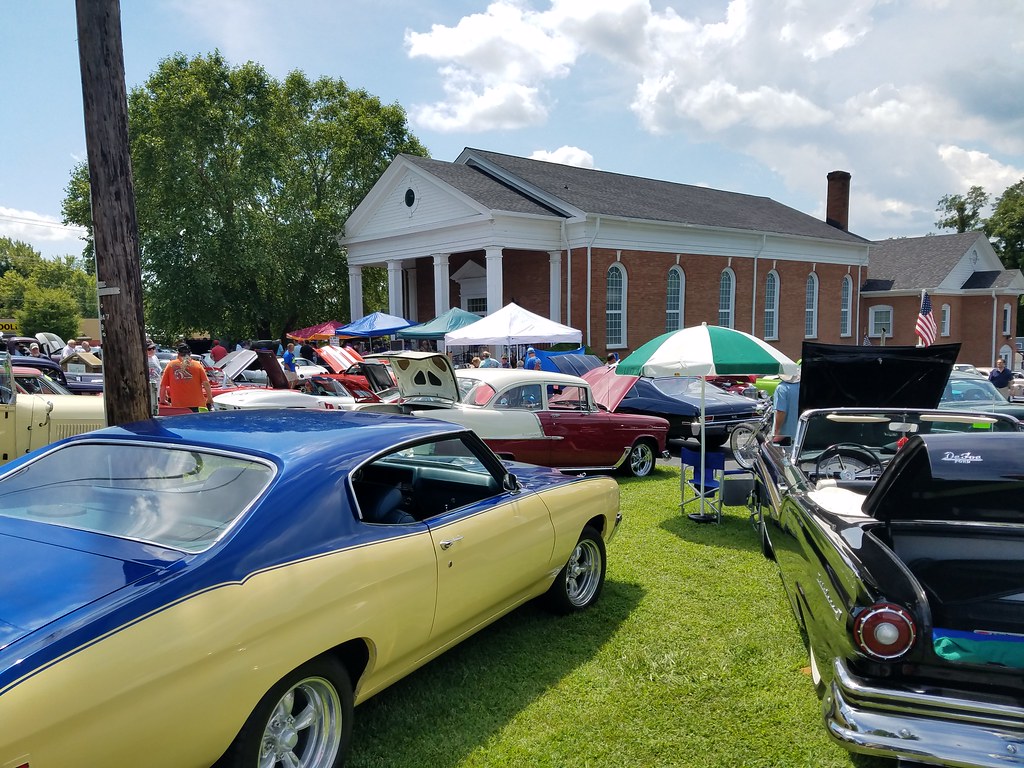 vintage vehicles at car show in Lynchburg Kipp Teague Flickr