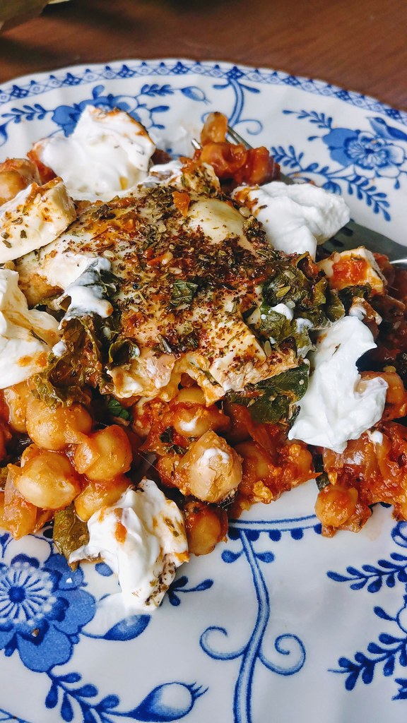 Chickpea & Kale Shakshuka Recipe from SmittenKitchen Flickr