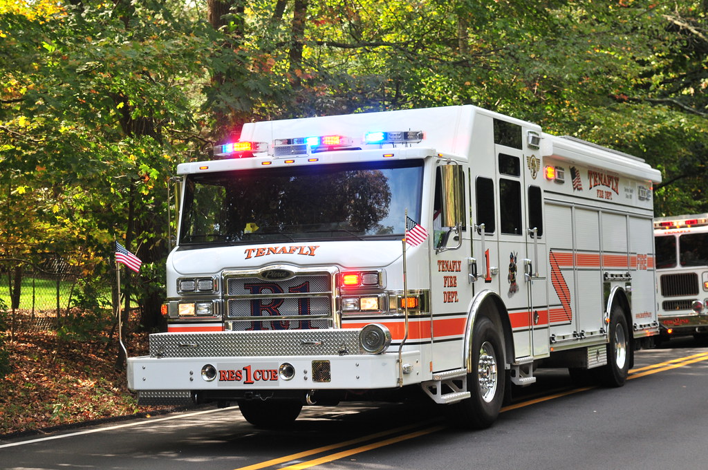 Tenafly Fire Department Rescue 1 2014 Pierce Impel Triborough Flickr