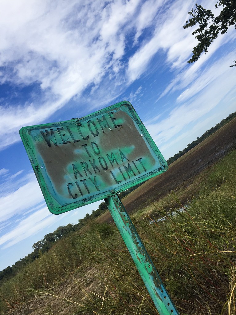 to Arkoma City Limit. On highway 9A sw of this sma… Flickr