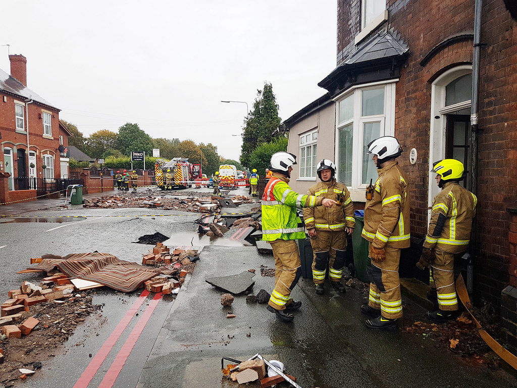 20191014_164630 Water Main Burst at Park Lane West in Tipt… Flickr