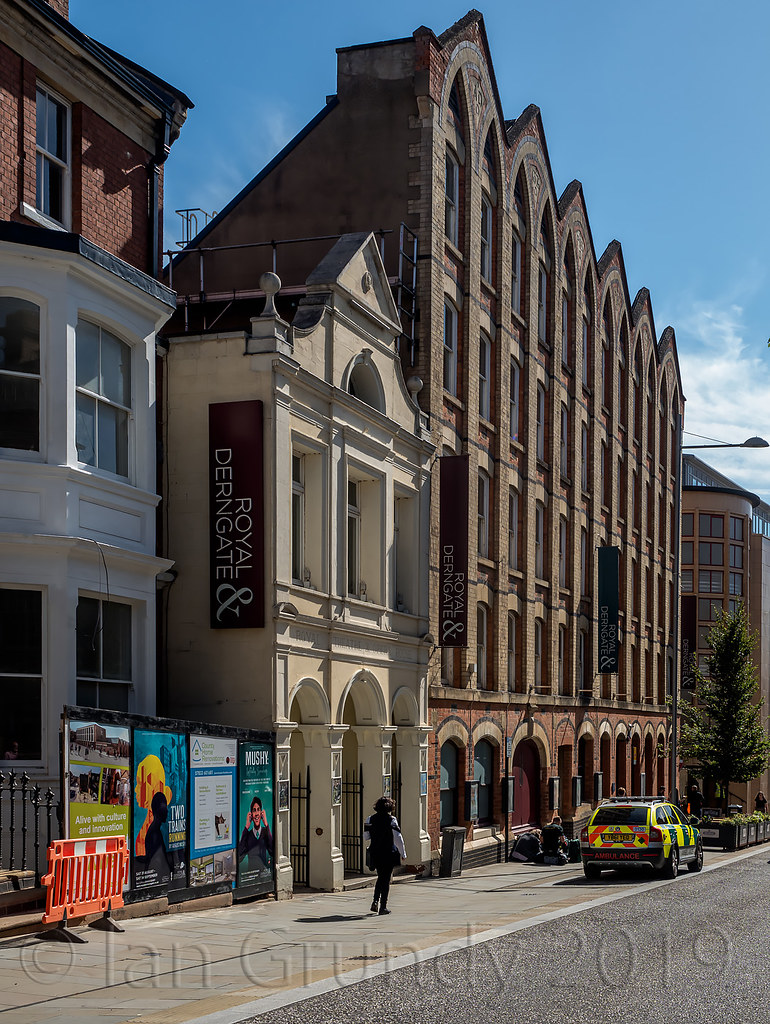 Northampton Royal 4674 Royal & Derngate, Northampton. Buil… Flickr