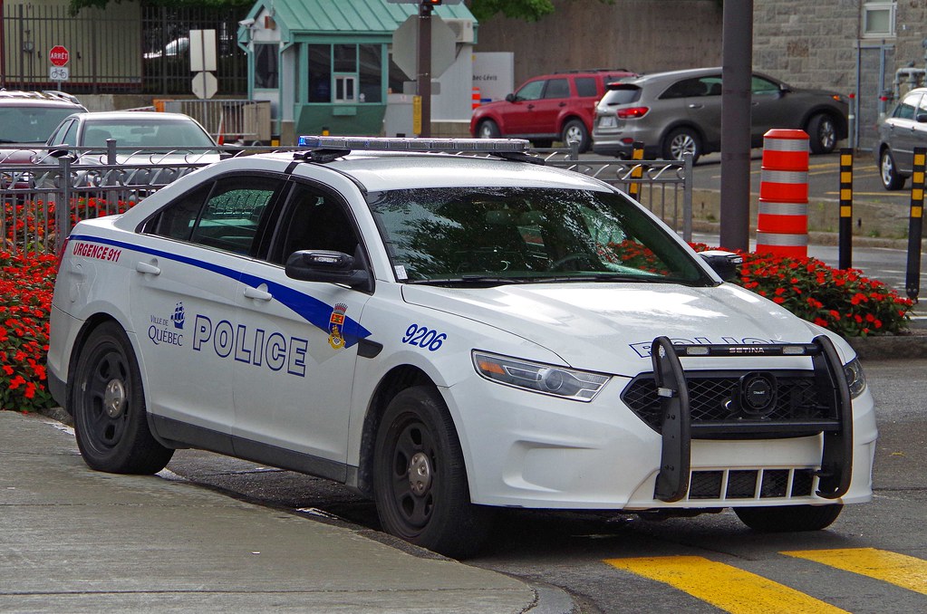 FORD Police Interceptor POLICE Ville de Quebec City Cana… Flickr