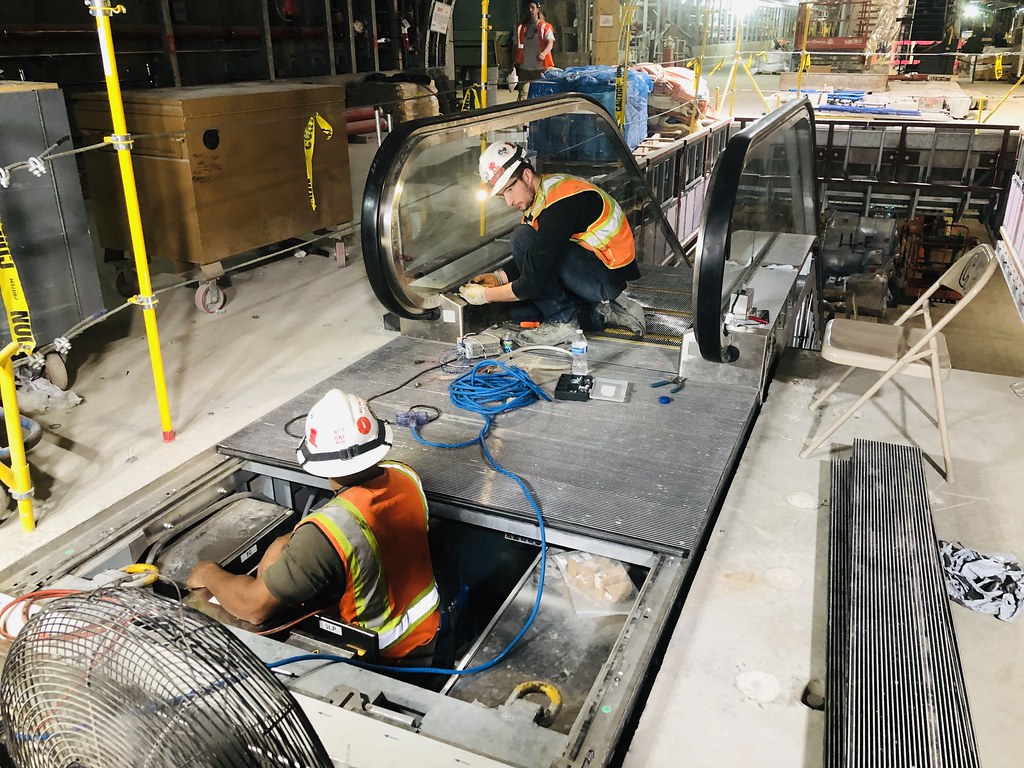 Wiring elevators in the future LIRR Terminal. (CM007, 101… Flickr