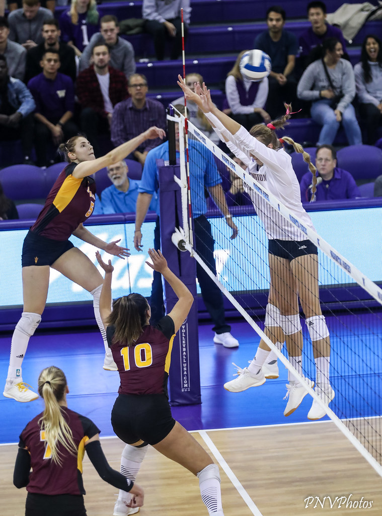 Arizona State vs. WashingtonFT4I0768 Pacific Northwest Volleyball