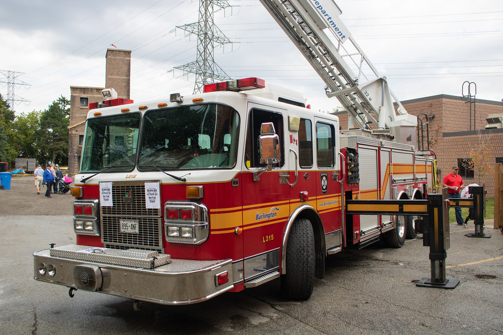 Burlington Fire Department Ladder 315 (1) (2004 Spartan Gl… Flickr