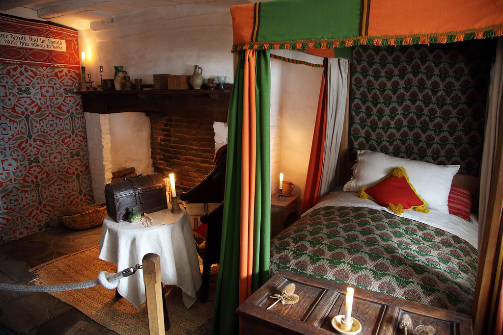 Inside Shakespeare's Birthplace Shakespeare's bedroom? May… Flickr