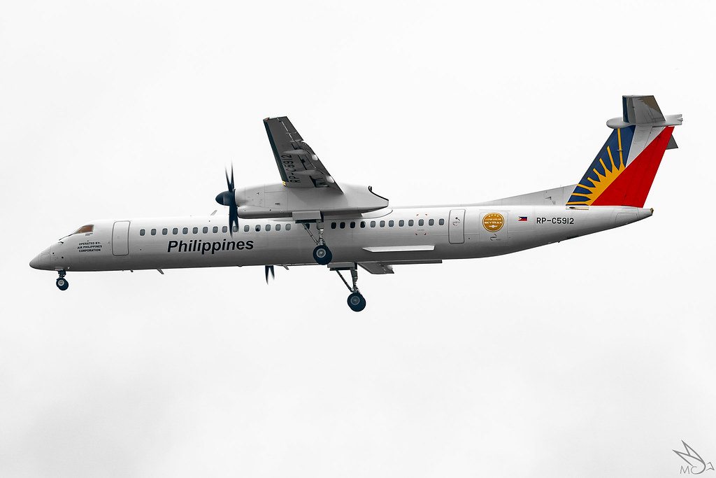 Philippine Airlines Express Bombardier Dash 8Q402 / RP