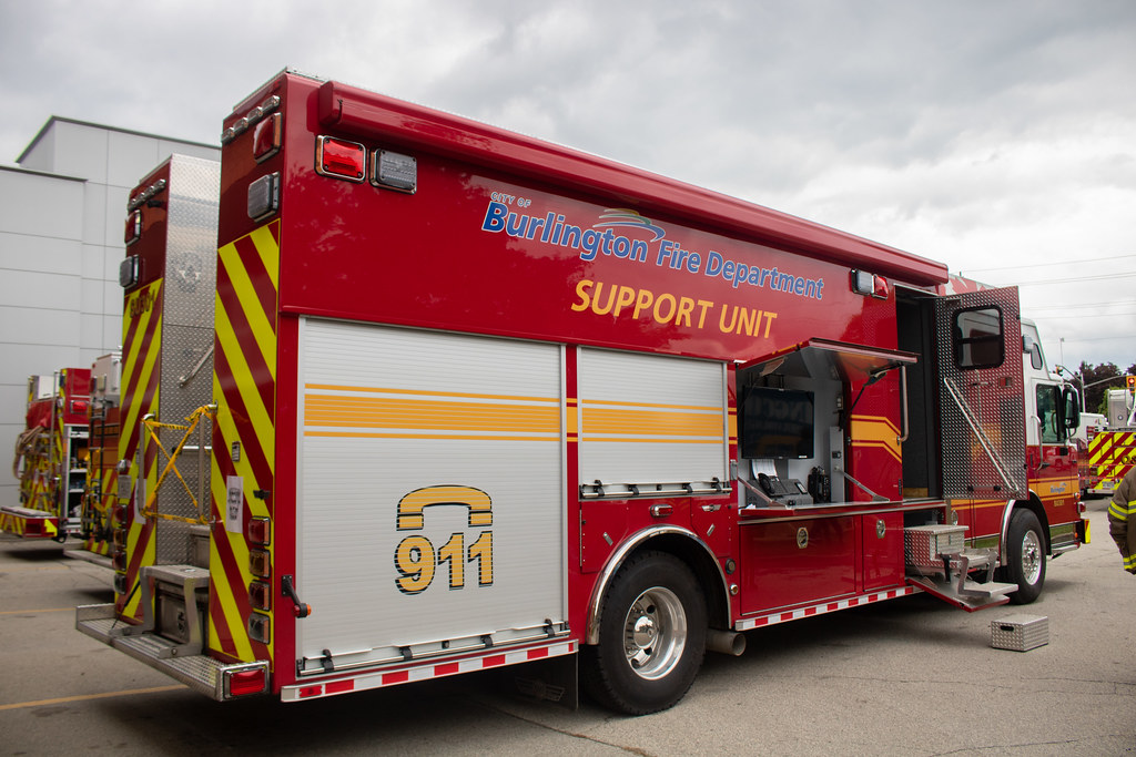 Burlington Fire Department Support Unit 301 (2017 Spartan … Flickr
