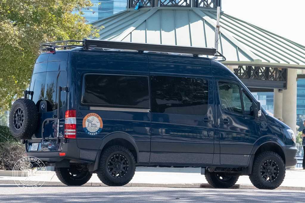 florida 2018 Mercedes Sprinter 4x4 adventure van 144" wheelbase Expedition Portal