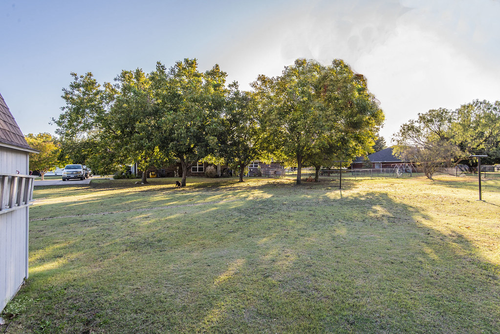 1081523 209 Dahl Road Waxahachie, TX 75165 Brent Eckley Flickr