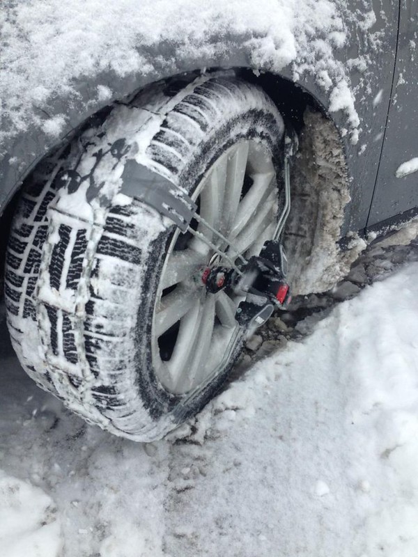 snow chains, what's the real story? GOLFMK7 VW GTI MKVII Forum / VW